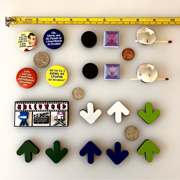 Lot of 19 Colorful Magnets - Picture 7 of 7